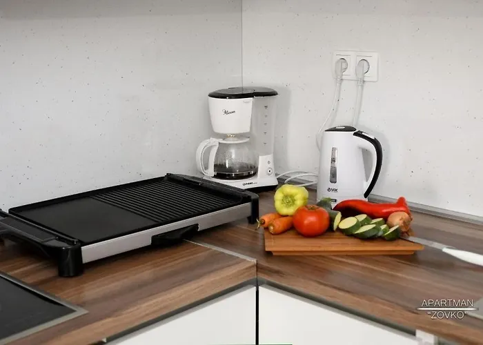 Apartment In Okrug Gornji With Terrace, Air Conditioning, Wifi, Washing Machine 5070-1 Trogir