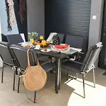 In Okrug Gornji With Terrace, Air Conditioning, Wifi, Washing Machine 5070-1 Διαμέρισμα